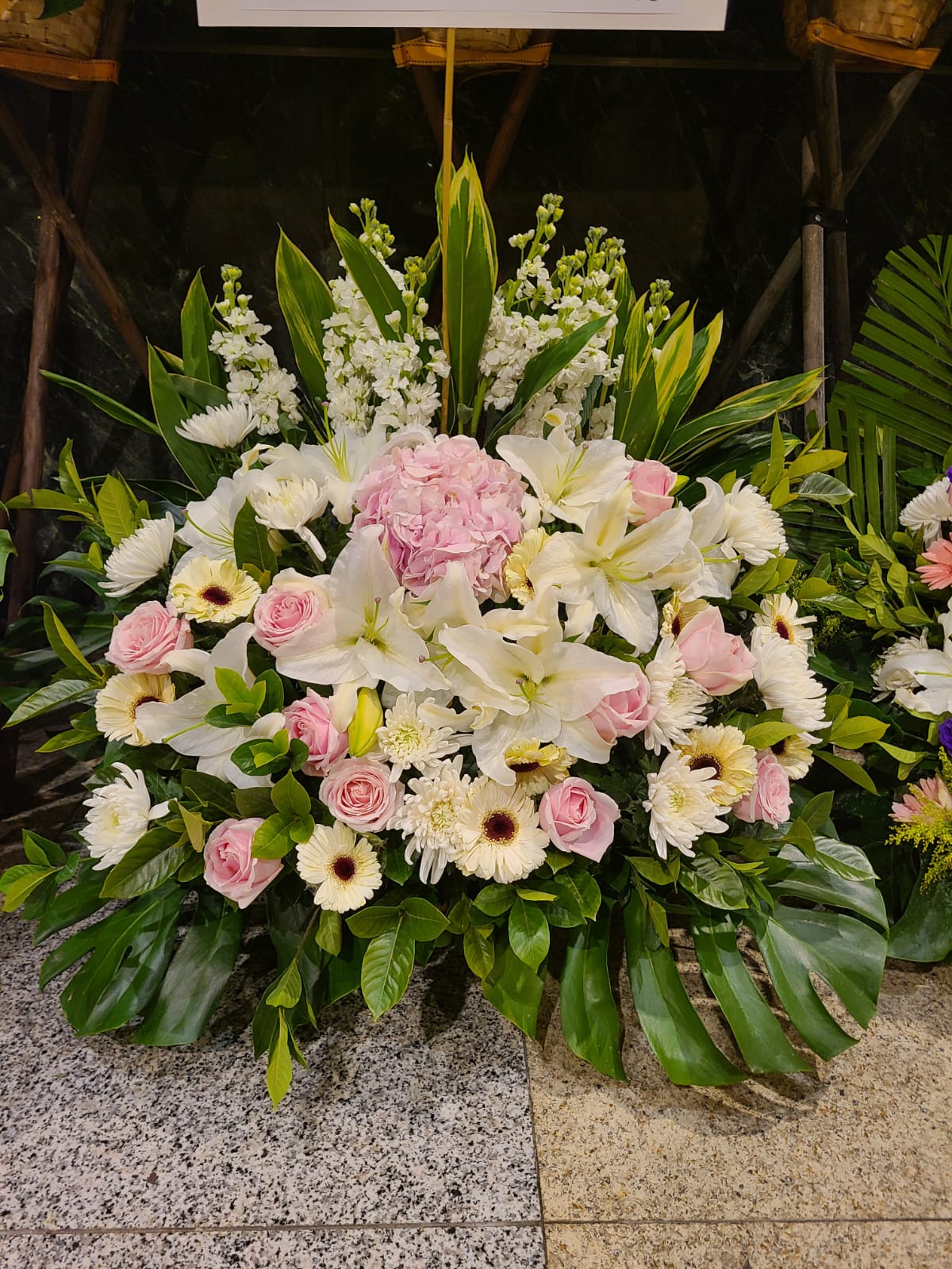 中小型花籃 S341